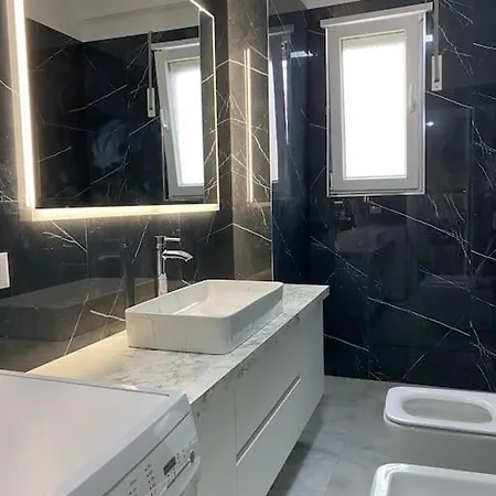 Cozy Flat Appartments In Appartement Tirana